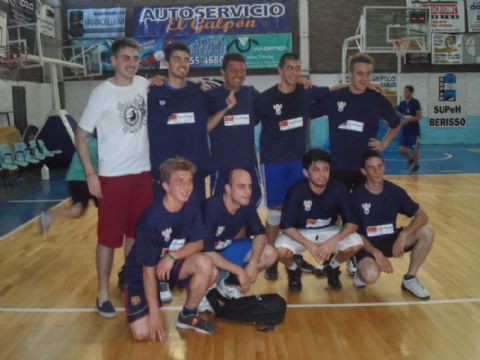 Se disputó el torneo Inter-Colectividades en Villa San Carlos