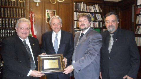 El embajador del Líbano visita Berisso