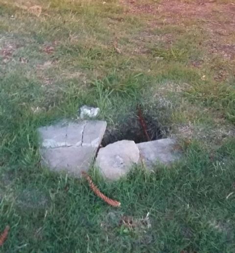 Pozo peligroso en el Parque Cívico