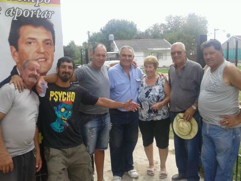 Celi visitó a vecinos del Barrio Obrero