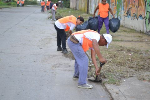 Se realizaron trabajos de limpieza en la histórica Calle “Nueva York”