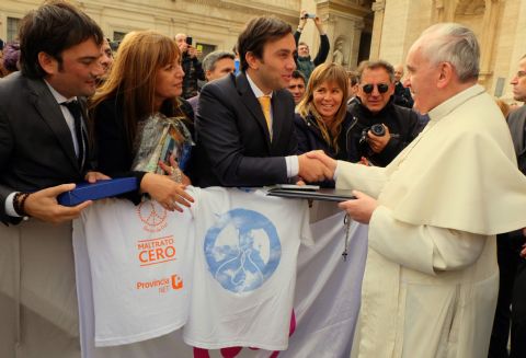 Odino Faccia junto al Papa Francisco