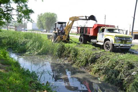 Se ejecutan diversas tareas en el barrio El Carmen
