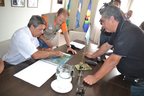 Luego del temporal, Slezack recibió al director provincial de Emergencias