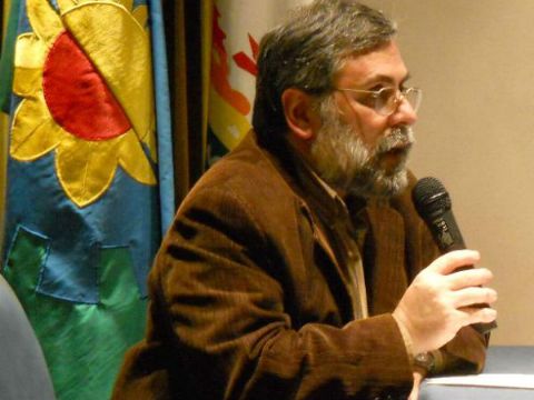 Presentan el libro “Cuadernos de Casa Bermeja”