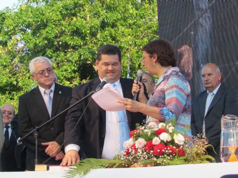 Juraron las nuevas autoridades del Legislativo y del Ejecutivo