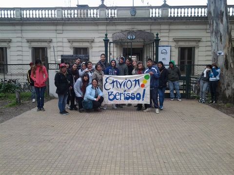 Los jóvenes de “Envión” visitaron el Observatorio platense