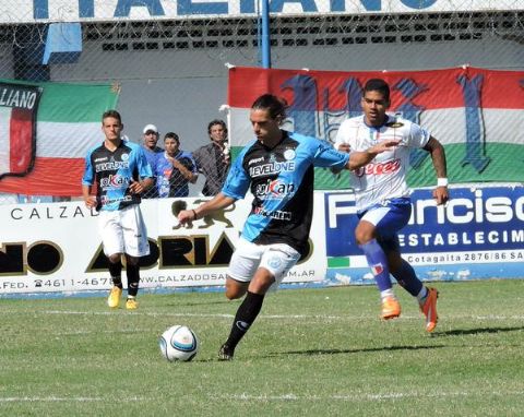 La Villa cortó la racha negra y volvió a ganar