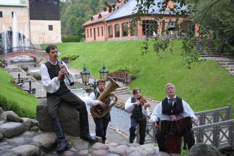 Orquesta de Lituania viaja a Berisso especialmente invitada para la Fiesta del Inmigrante