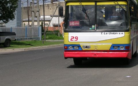 En Berisso, los colectivos andan pésimo