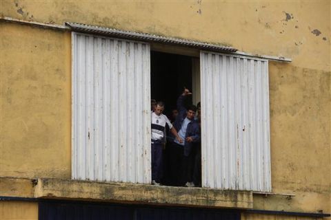 Ordenan el desalojo de la planta ocupada en el Polígono Industrial