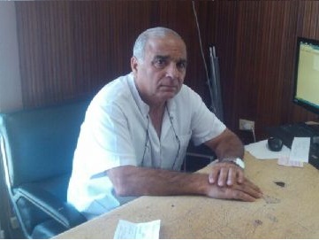 Los políticos hacen el “baile de la gambeta”
