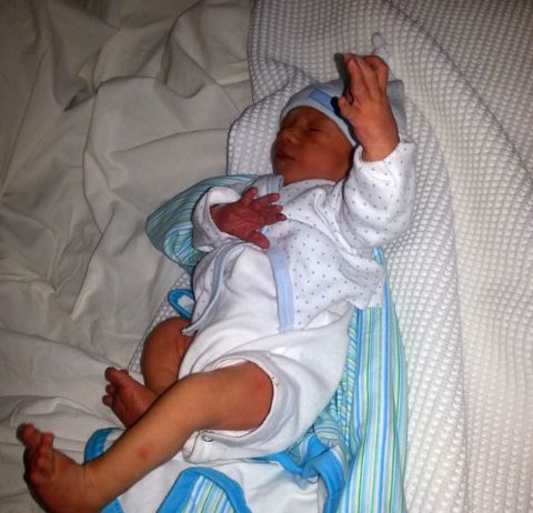Matías, el primer bebé del 2014 en Berisso