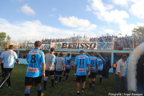 La Villa cayó ante los mendocinos por la mínima diferencia