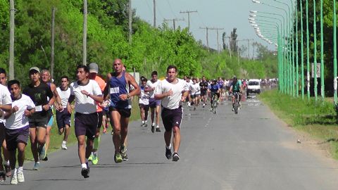 Se corrió la maratón “Río Santiago”