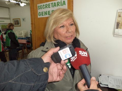 Reclamos y movilización de ATE a la Dirección General de Escuelas y a Desarrollo Social
