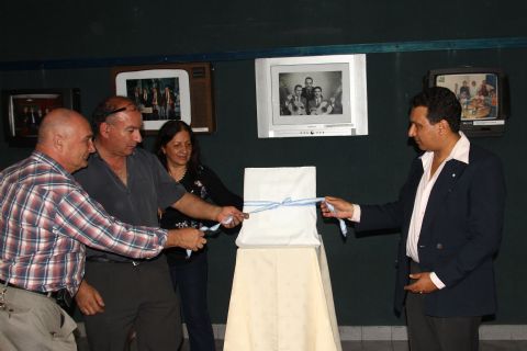 Emotivo homenaje a Juan Páez
