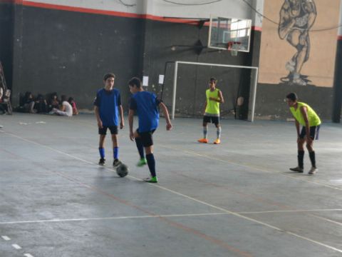 Primera jornada de competencias de fútbol de salón