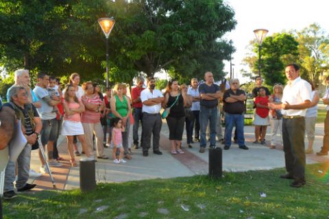 ATE-CTA Berisso homenajearon al padre Carlos Cajade