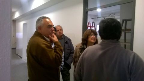 Celi y su equipo recorrieron el Hospital Larraín