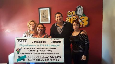 Nueva entrega de ayuda económica para escuelas primarias públicas de la ciudad