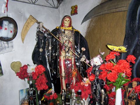 Cae banda de motochorros que veneraba a San La Muerte y al Gauchito Gil