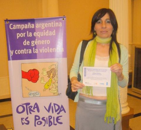 ‘Decir Basta’ aconseja que “el horizonte siempre debe ser comprender a la mujer y no juzgarla”