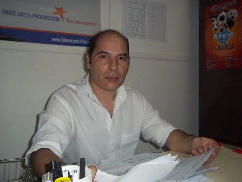 Grave denuncia contra Osvaldo Casellas y ‘Cacho’ Méndez