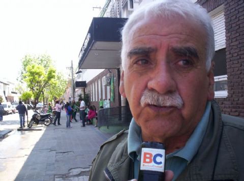 ‘Paco’ Lara instó a “democratizar la democracia” con la participación comunitaria