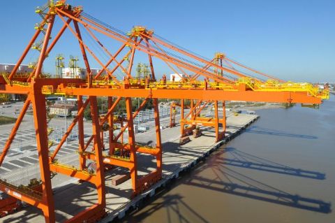 Stangatti estimó que “cerca de fin de año” el Puerto va a estar en condiciones de funcionar operativamente