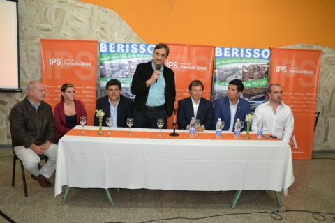 Se realizó una charla para prevenir delitos