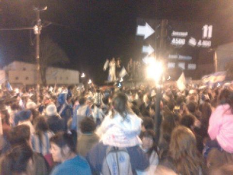 Festejos en Berisso por el triunfo de Argentina