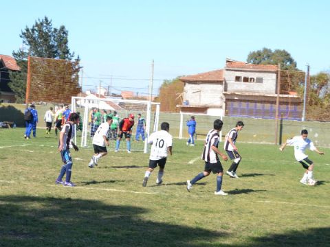 Berisso sigue sumando medallas en Atletismo Especial