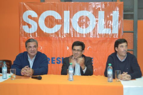 Slezack convocará a Mincarelli y a Garaza “para intentar lograr una síntesis de todo el FpV local”