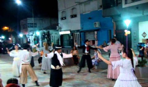 Vuelve la fiesta cultural en La Bajadita