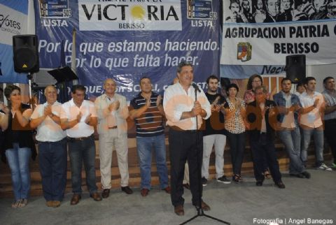Slezack “Nos presentamos para confrontar porque no tenemos el culo sucio”