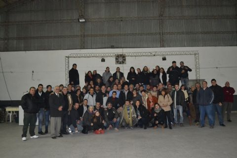Presentación de los precandidatos de la Mesa de Unidad del FpV