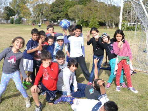 Jornada recreativa para los alumnos del Hogar San Martín