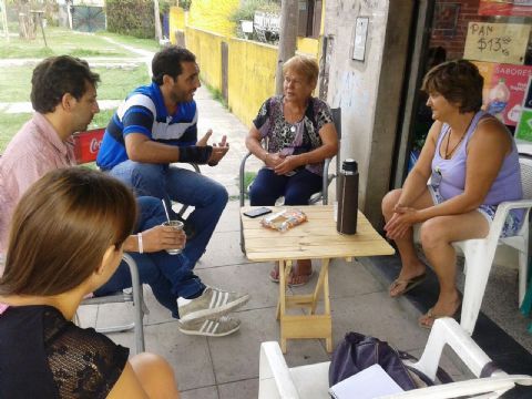 Mincarelli escuchó las problemáticas de los vecinos de Barrio Obrero