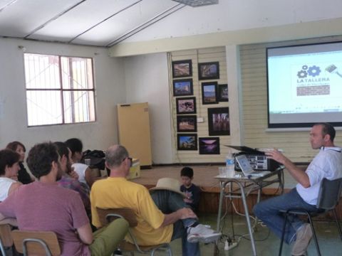 El Taller Municipal de Muralismo cruzó la cordillera
