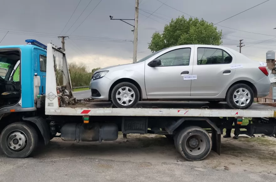 Todos los autos tenían pedido de secuestro.