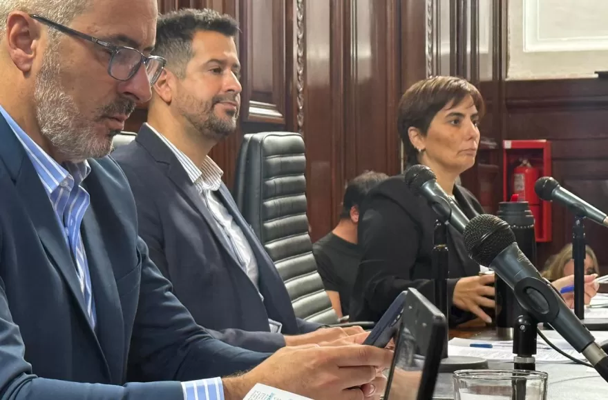 El oficialismo logró marcar agenda.