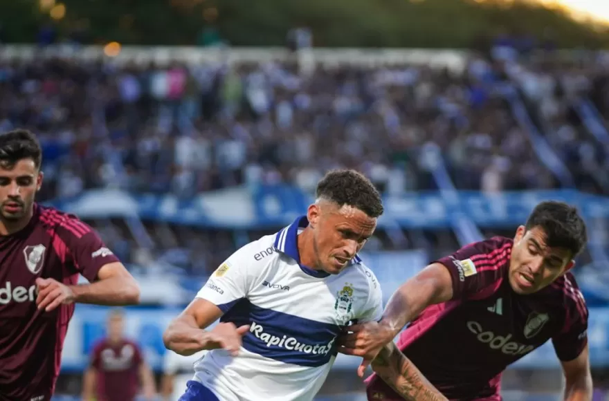 Escena del partido del torneo pasado.