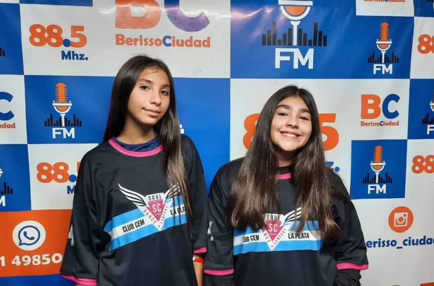 Dos jóvenes bailarinas representarán a la ciudad en el Torneo Internacional de Reggaetón