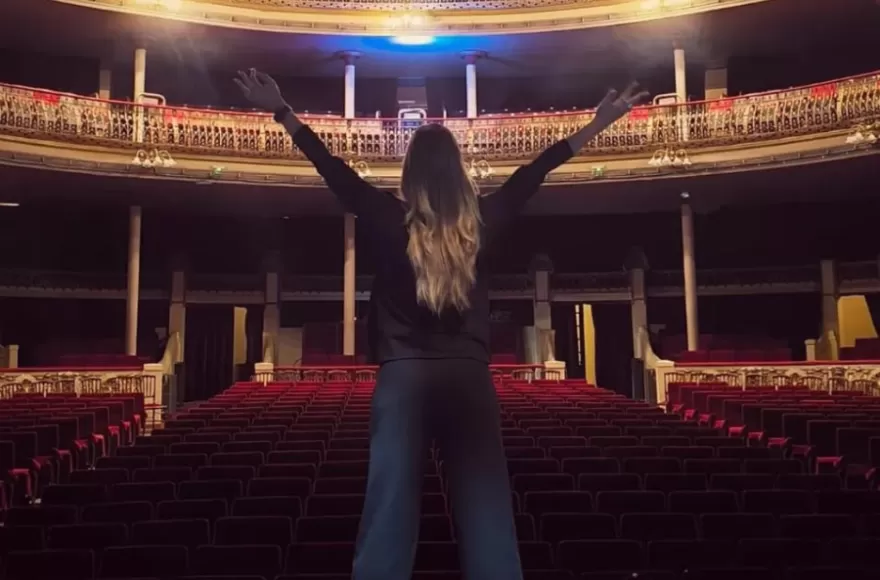 Silvina De Micheli, trabajadora del Teatro Coliseo Podestá.