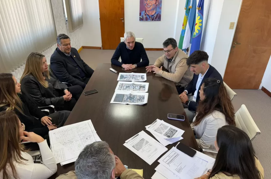 Encuentro en Intendencia.