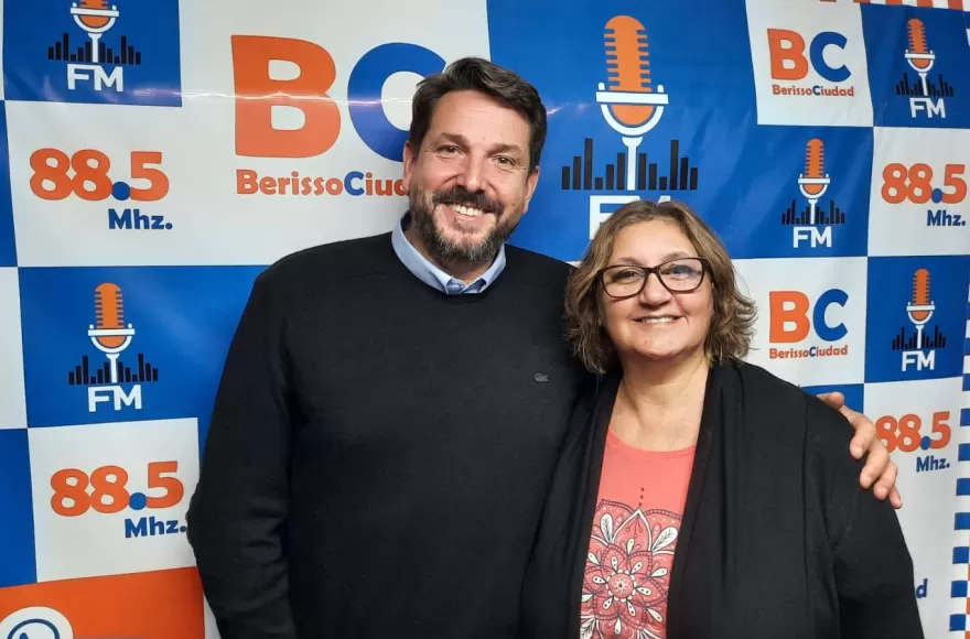 Santiago Ramírez Borga, secretario de Salud y Eugenia Faiad, directora de Planificación y Epidemiología.