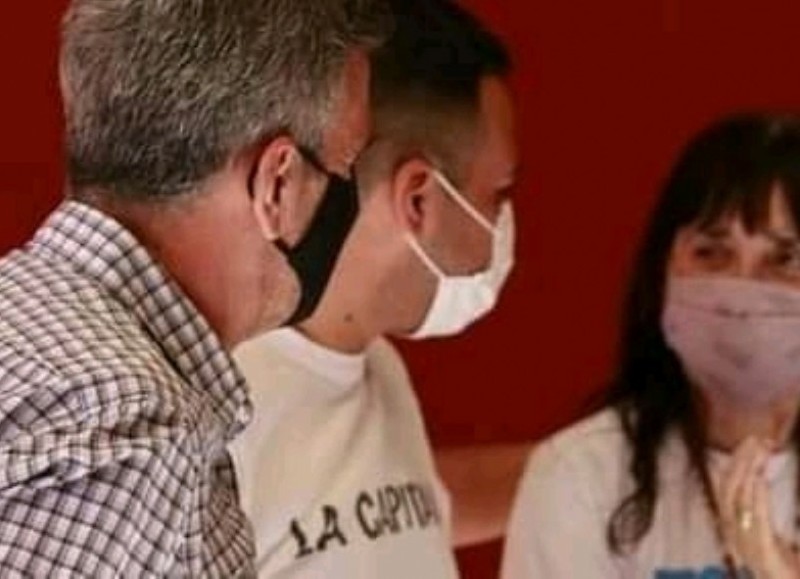 Juan Zabaleta y Giselle Fernández.