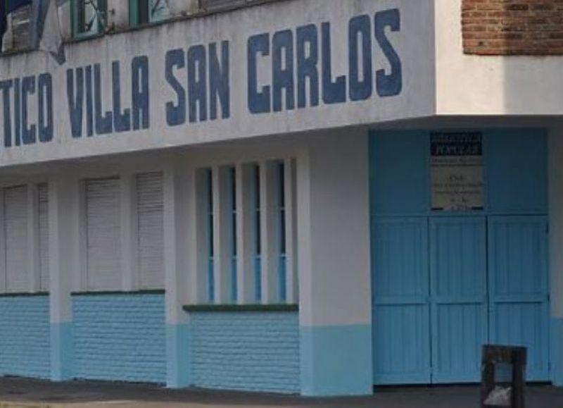 La menor se refugió en el Club Villa San Carlos.