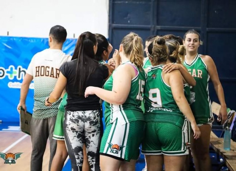 El femenino juega con Juventud.